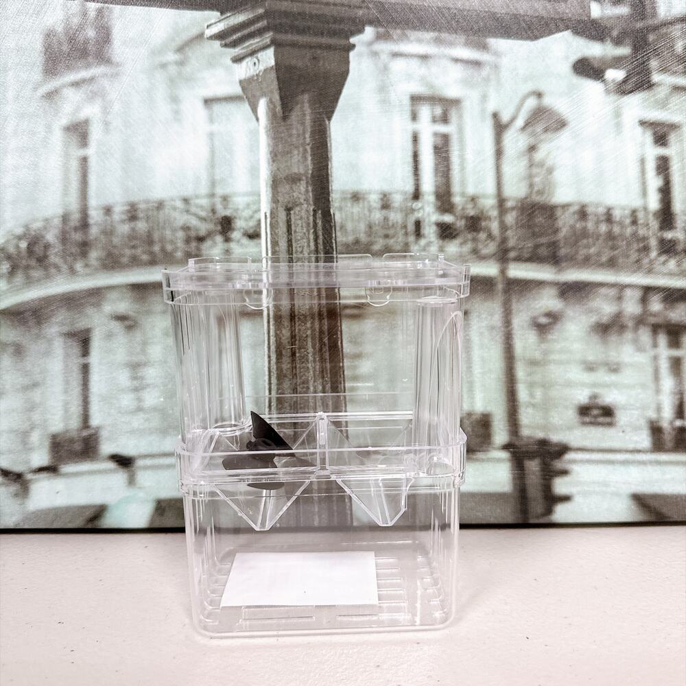 Aquarium Fish Breeding Box, Double‑Layer Acrylic Isolation Hatchery Suction Cups